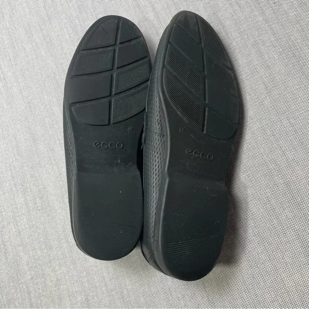 Ecco Leather Perforated Moccasin Loafer Driving Shoes